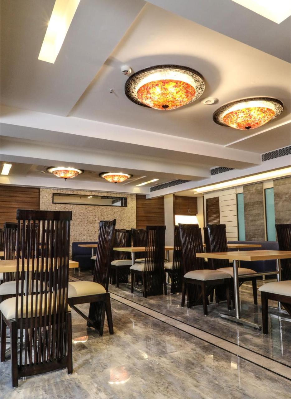 The Grand Asansol酒店 外观 照片